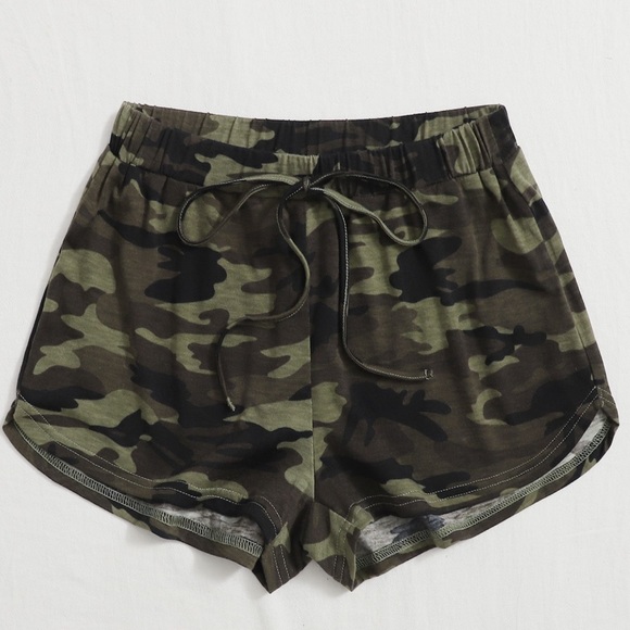 1 MED LEFT! Camo Pull On Tie Track Shorts - Picture 2 of 6